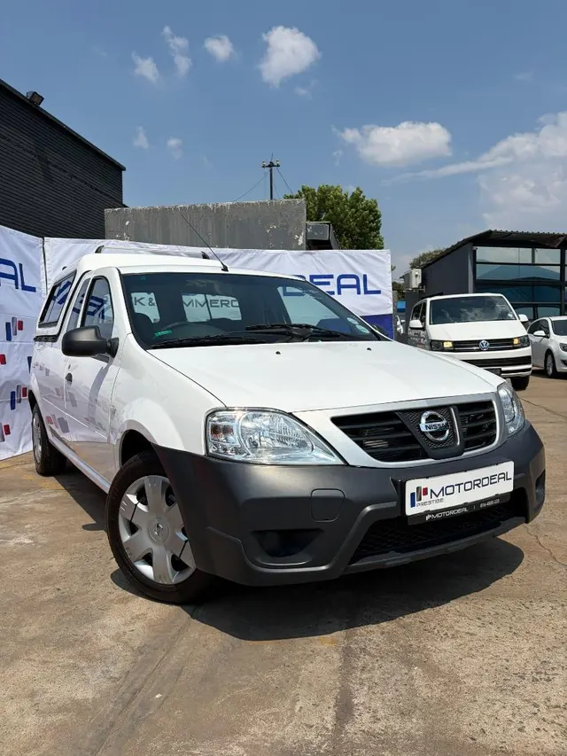 2024 Nissan NP200 1.6i (Aircon) Safety Pack