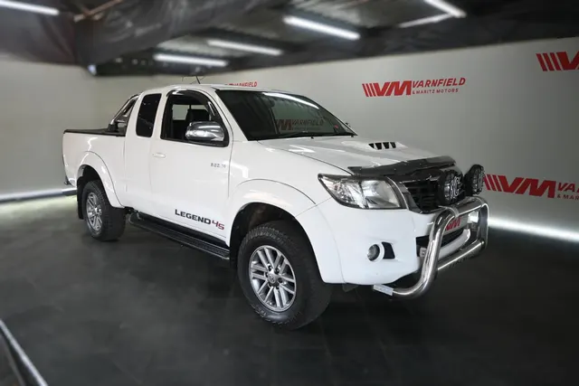 2016 Toyota Hilux 3.0D-4D Xtra Cab Raider Legend 45