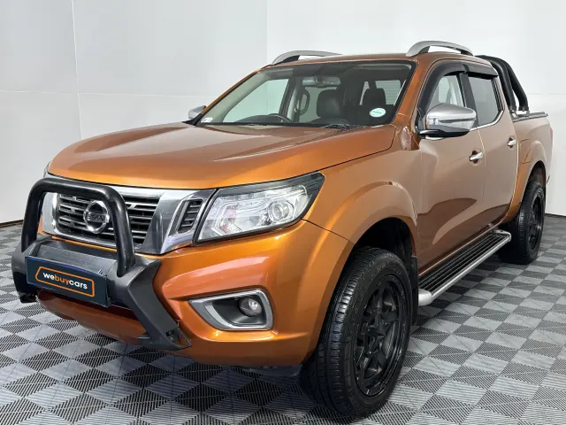 2017 Nissan Navara 2.3d LE 4x4 Auto Pick Up Double Cab