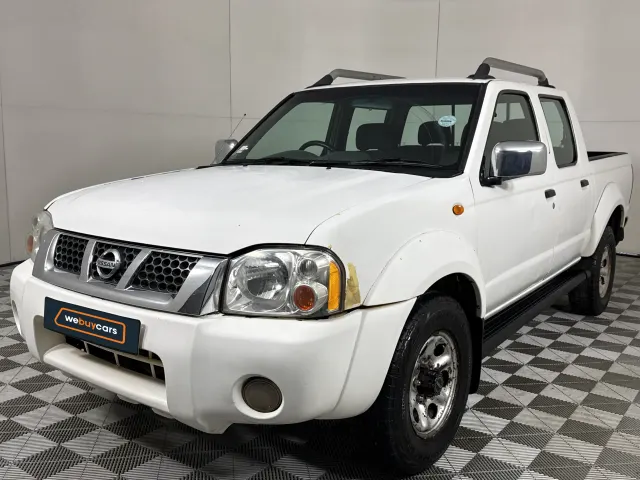 2019 Nissan Hardbody Np300 2.4i 4x4 Pick Up Double Cab