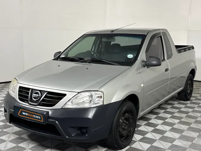 2015 Nissan NP200 1.6 A/C Safety Pack Pick Up Single Cab