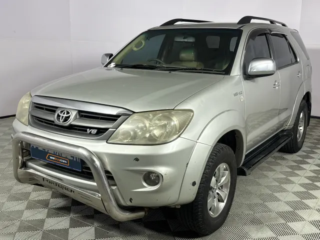 2006 Toyota Fortuner 4.0 V6 R/B