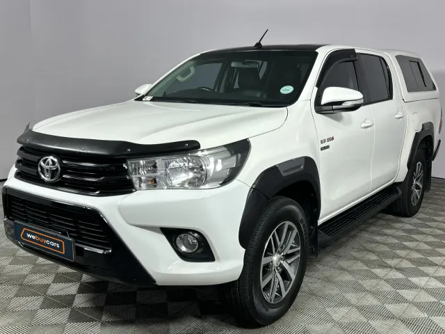 2017 Toyota Hilux 2.8 Gd-6 RB Raider Pick Up Double Cab