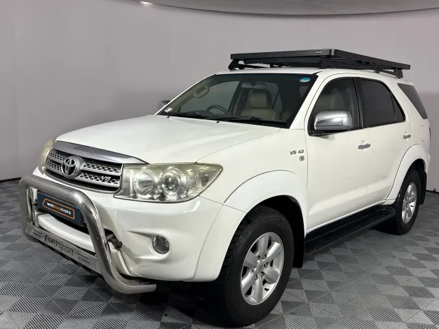 2011 Toyota Fortuner 4.0 V6 Auto 4x4