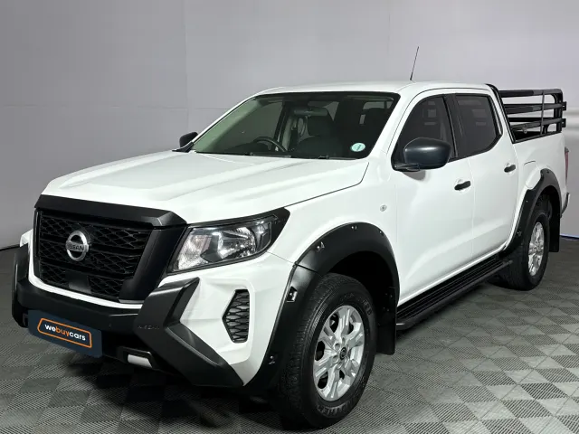 2022 Nissan Navara 2.5ddti SE Plus Double Cab Pick Up