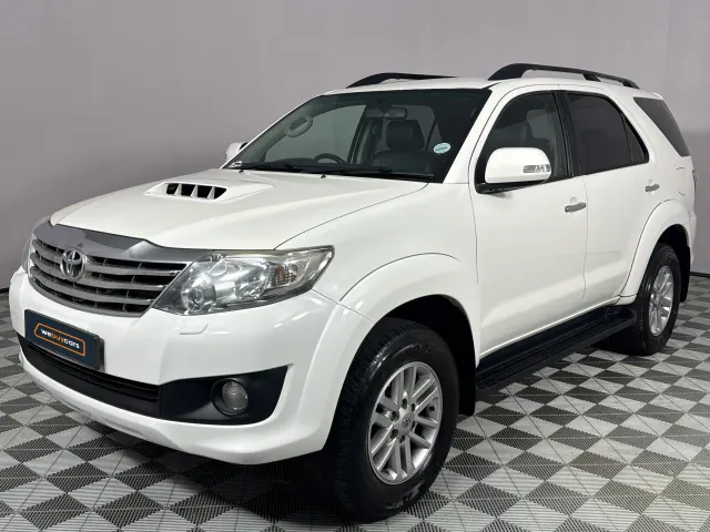2014 Toyota Fortuner 3.0d-4d R/B Auto