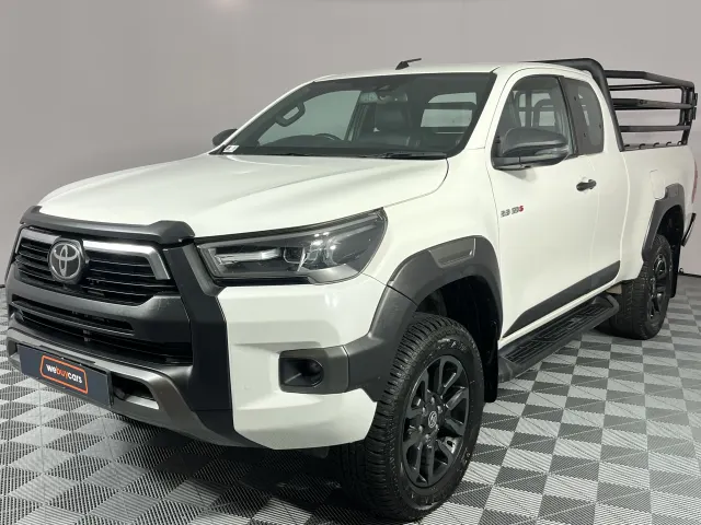 2023 Toyota Hilux 2.8 Gd-6 RB Legend 4x4 Auto Pick Up E/cab