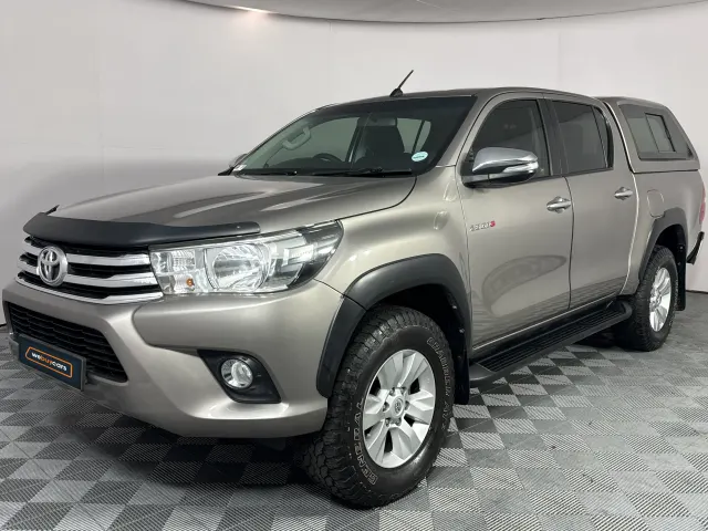 2016 Toyota Hilux 2.8 Gd-6 RB Raider Auto Pick Up Double Cab