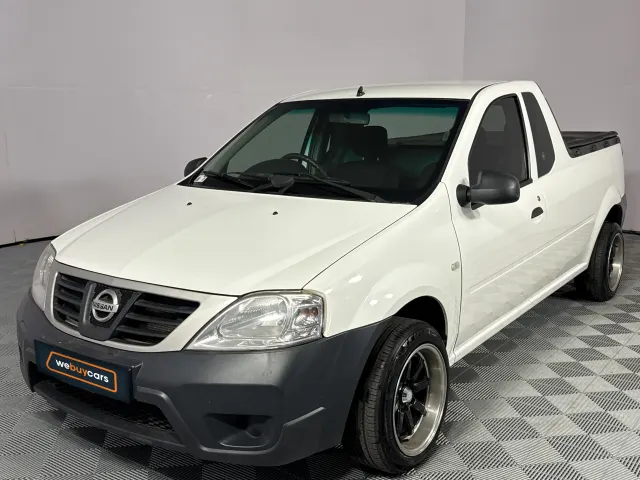 2017 Nissan NP200 1.6 A/C Safety Pack Pick Up Single Cab