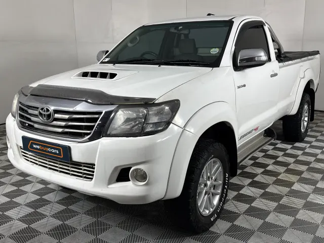 2013 Toyota Hilux 3.0 D-4d Raider R/B Pick Up Single Cab