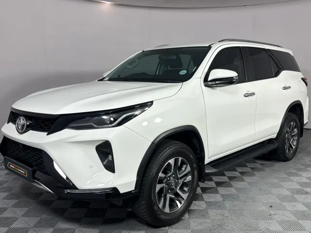 2023 Toyota Fortuner 2.4gd-6 R/B Auto