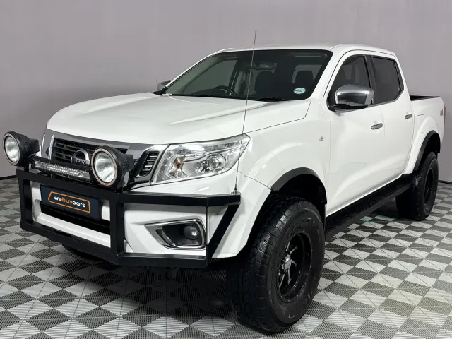 2017 Nissan Navara 2.3d SE 4x4 Pick Up Double Cab