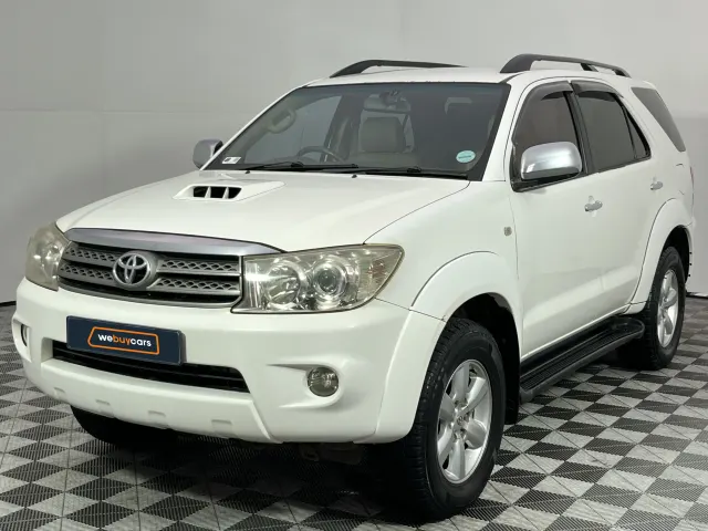 2011 Toyota Fortuner 3.0d-4d R/B 4x4