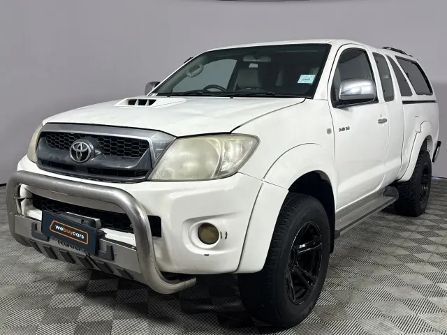 2011 Toyota Hilux 3.0d-4d Raider Xtra CAB Pick Up Single Cab