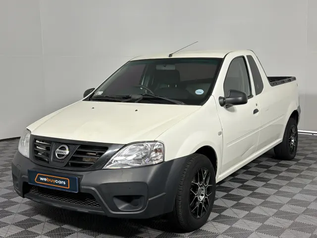2017 Nissan NP200 1.6 A/C Safety Pack Pick Up Single Cab