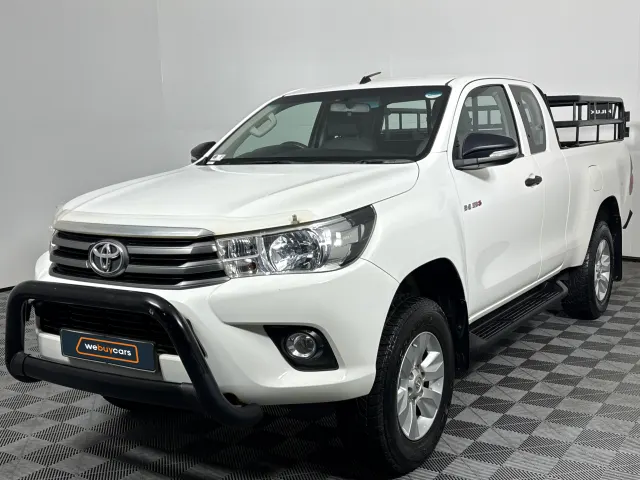 2017 Toyota Hilux 2.4 Gd-6 RB SRX Pick Up E/cab