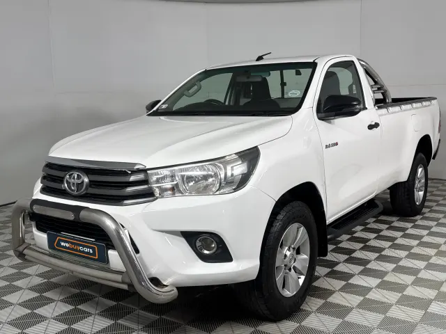 2017 Toyota Hilux 2.4 Gd-6 RB SRX Pick Up Double Cab